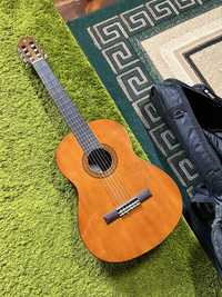 Гітара YAMAHA C40