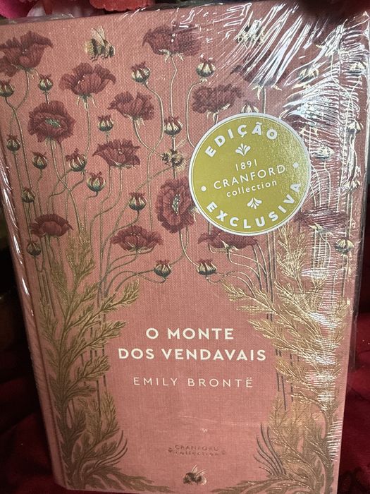 Livros da Coleção Romances Eternos