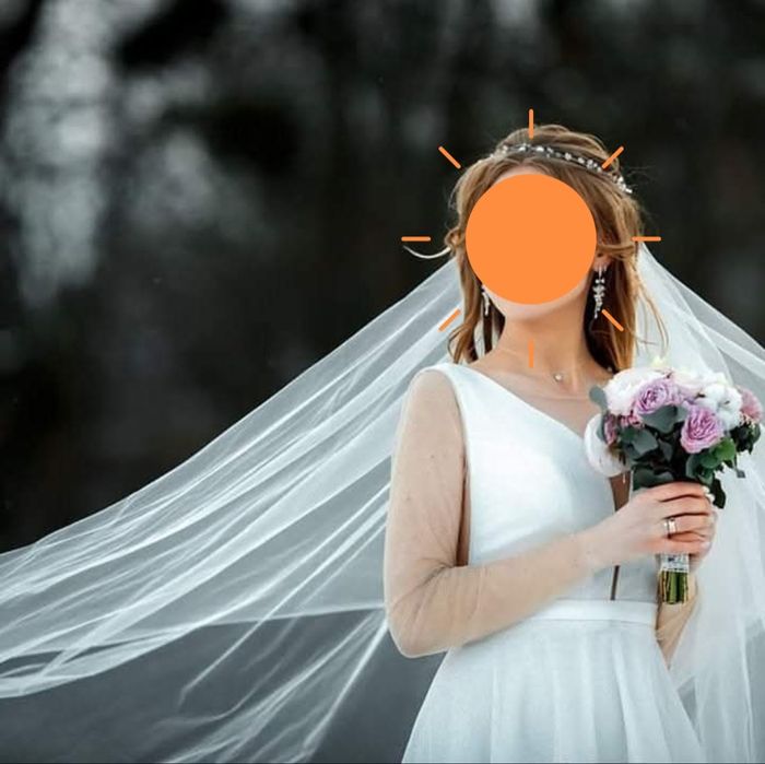 Продам весільну сукню