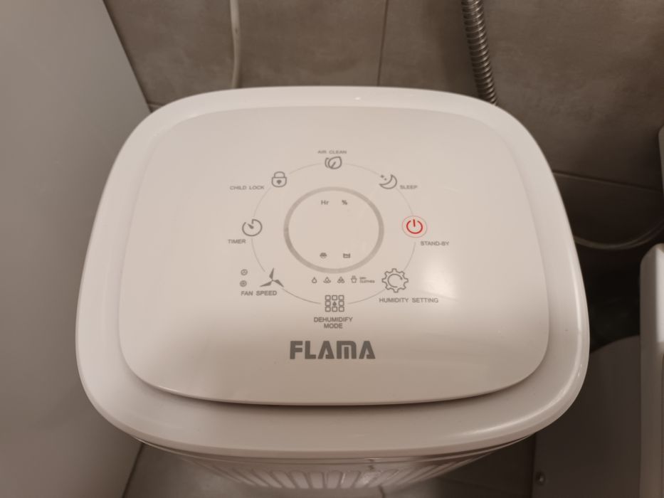Desumidificador Digital FLAMA 1314FL (10L/dia)
