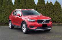 2020 Volvo XC40 T4 Momentum