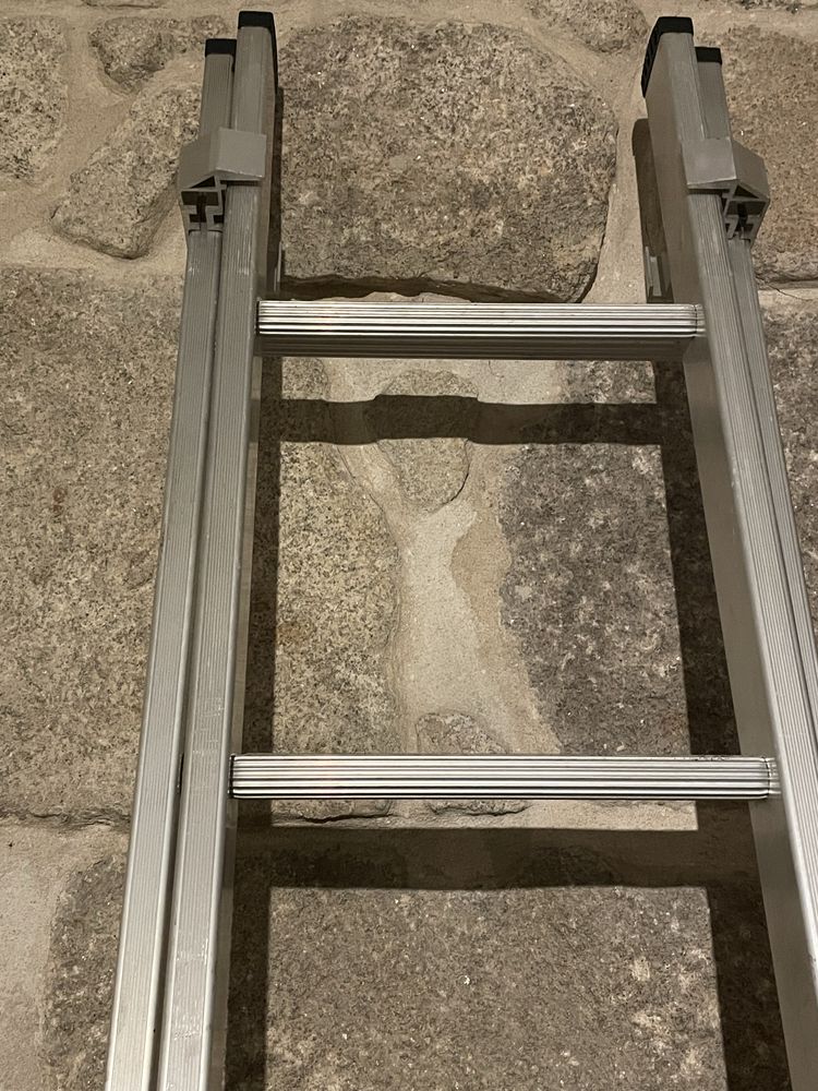 Escada de aluminio multiposições 4,84metros