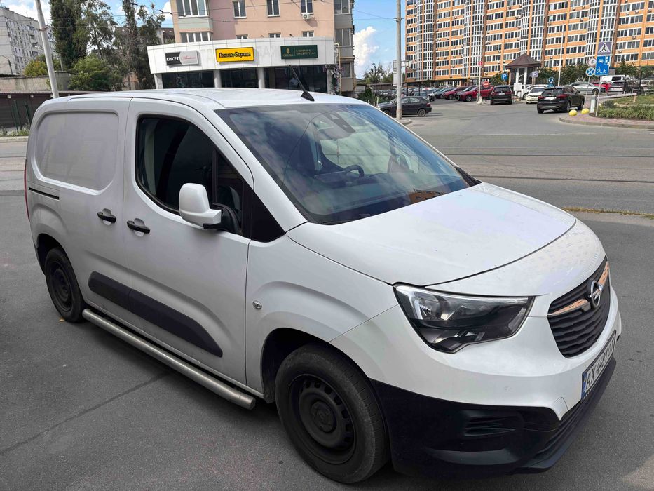 Автомобіль Opel Combo Van