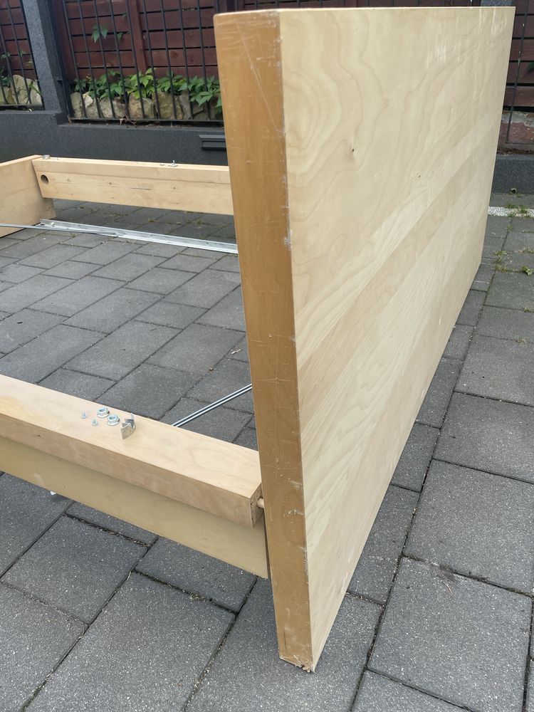 Lóżko Ikea Malm 140 x 200 - rama