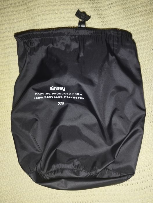 Куртка демісезонна нова розмір XS