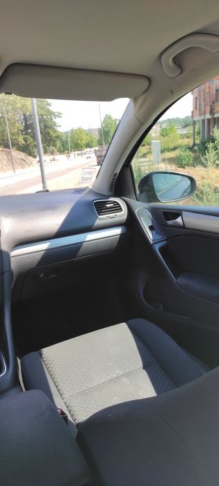 VW Golf 1.6 TDi BlueMotion 105cv