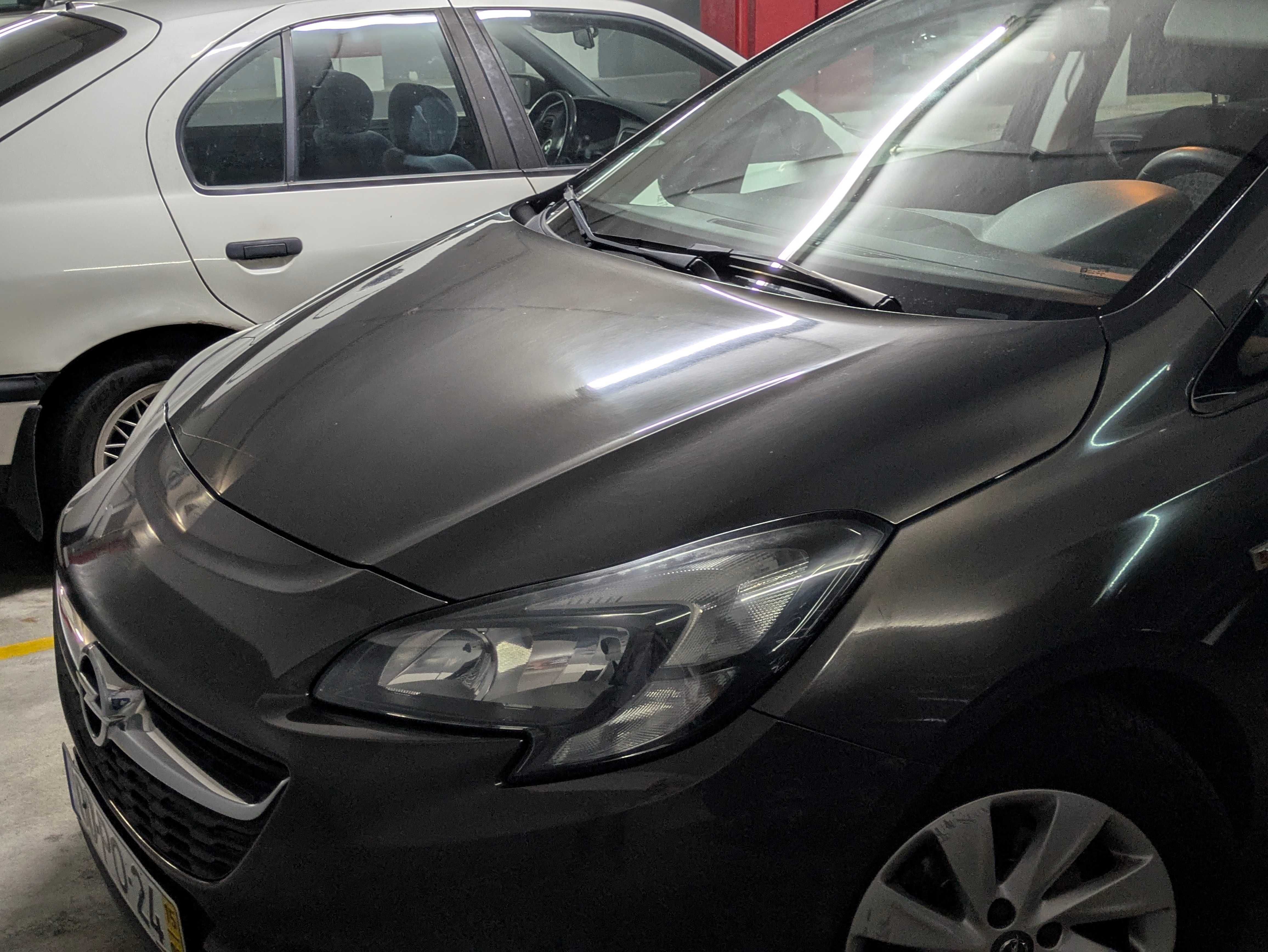 Opel Corsa 2015 em muito bom estado