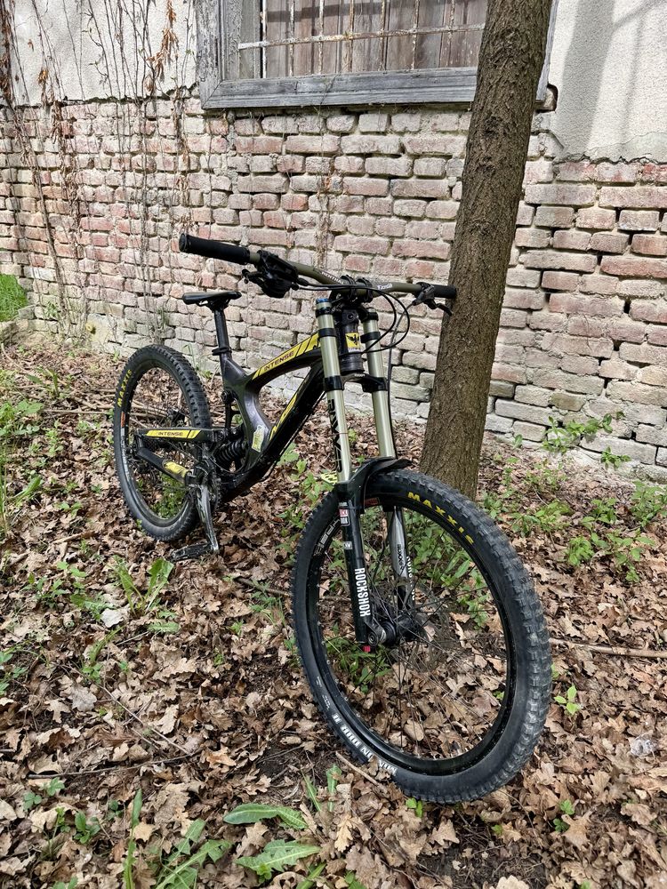 Rower DH Intense M9 FRO 2014