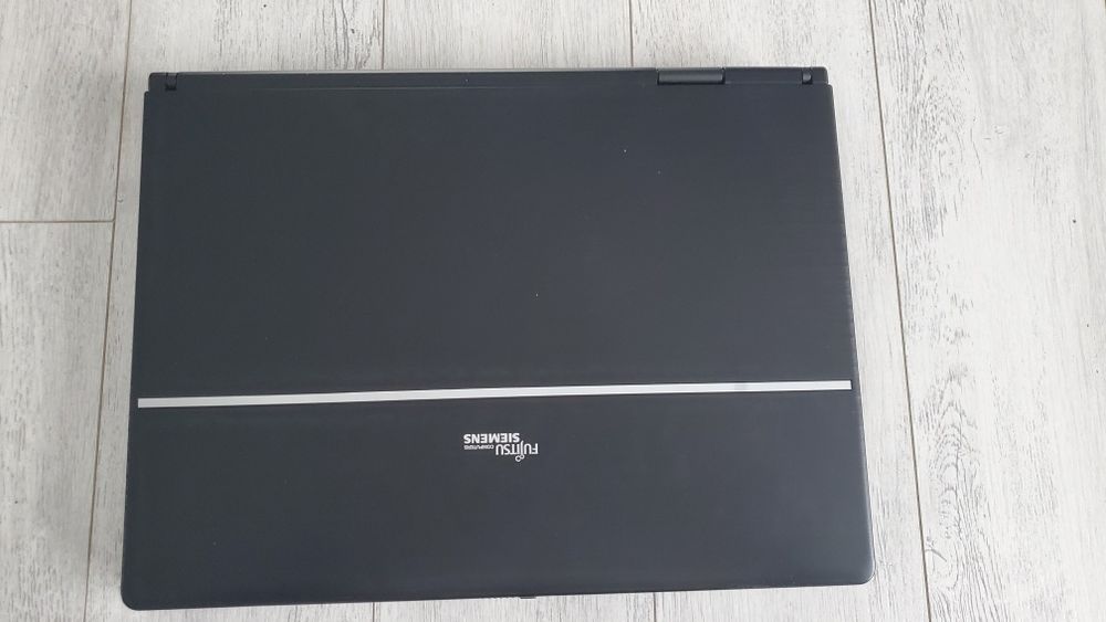 Ноутбук під ремонт або на запчастини.