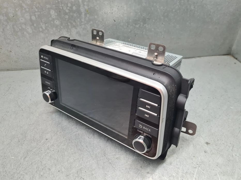 Rádio / auto-rádio NISSAN Micra V (K14)