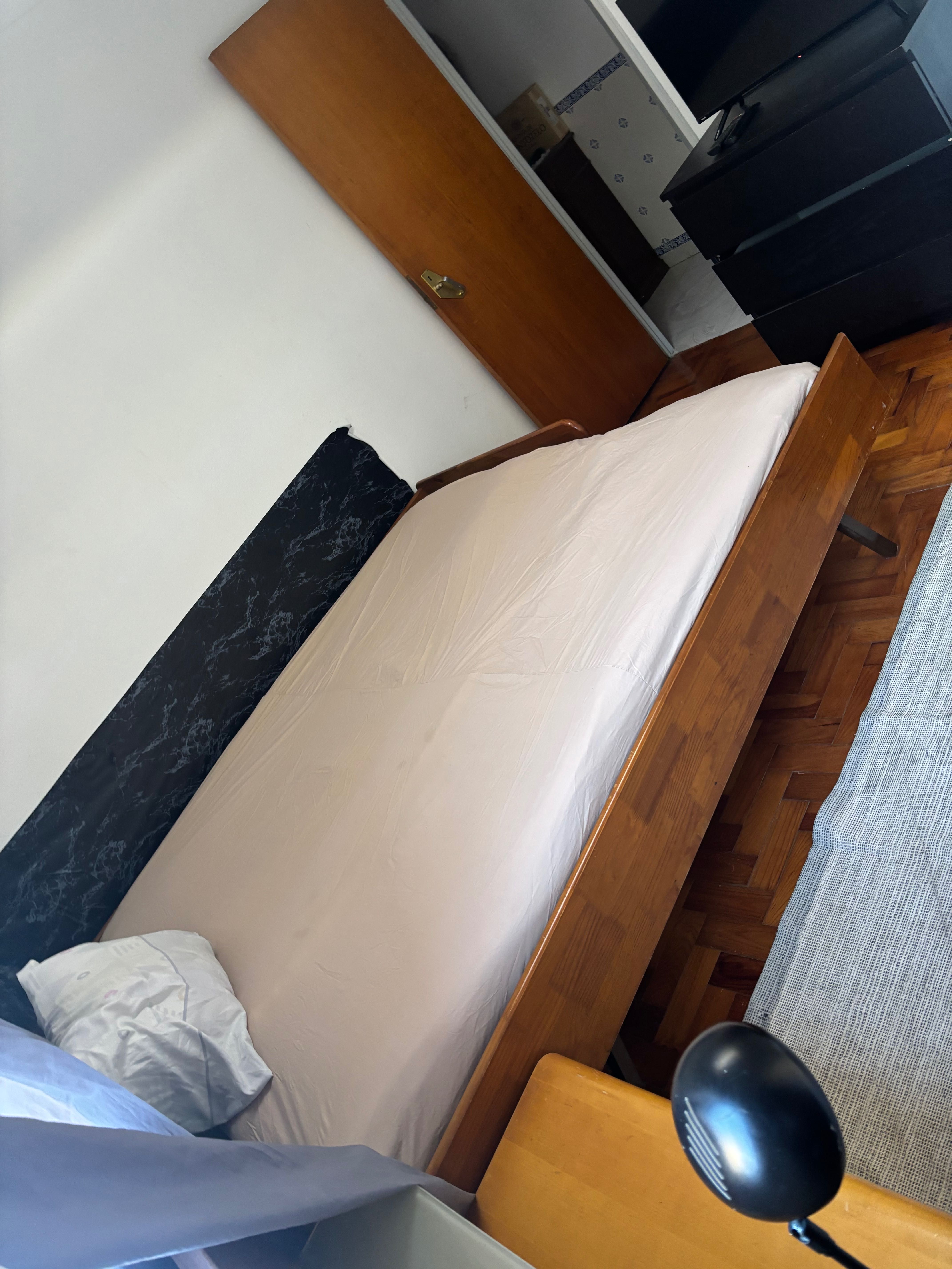 Quarto Rapaz / rapariga somente 1 pessoa