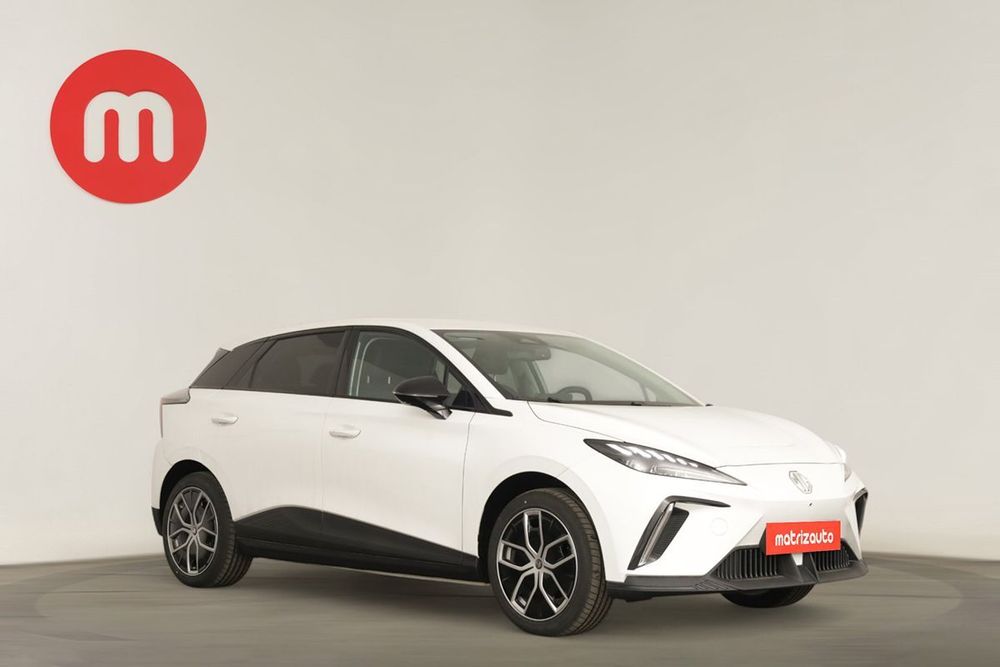 MG MG4 64 kWh Luxury