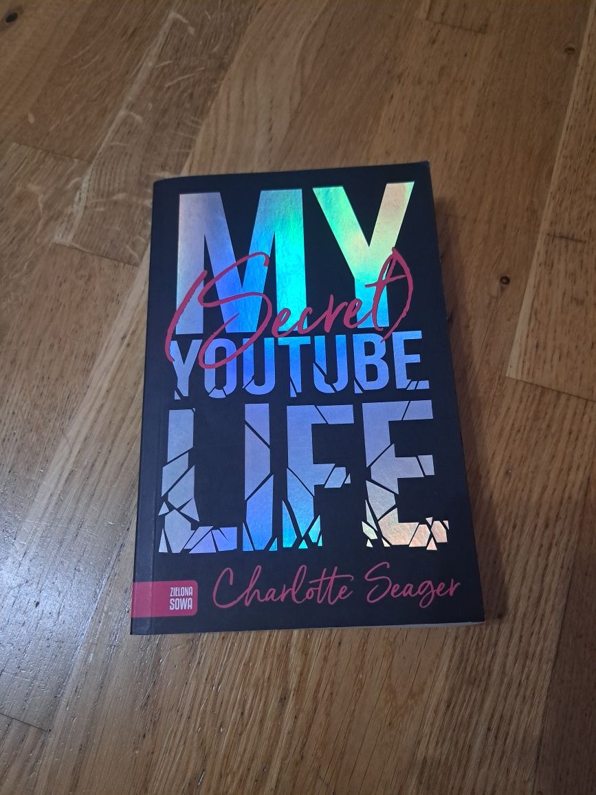 Książka "My (Secret) YouTube Life"