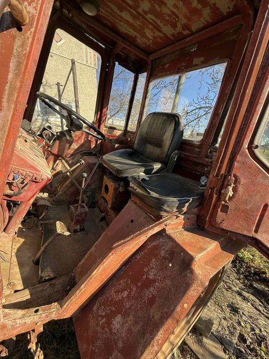 Продам трактор Т25