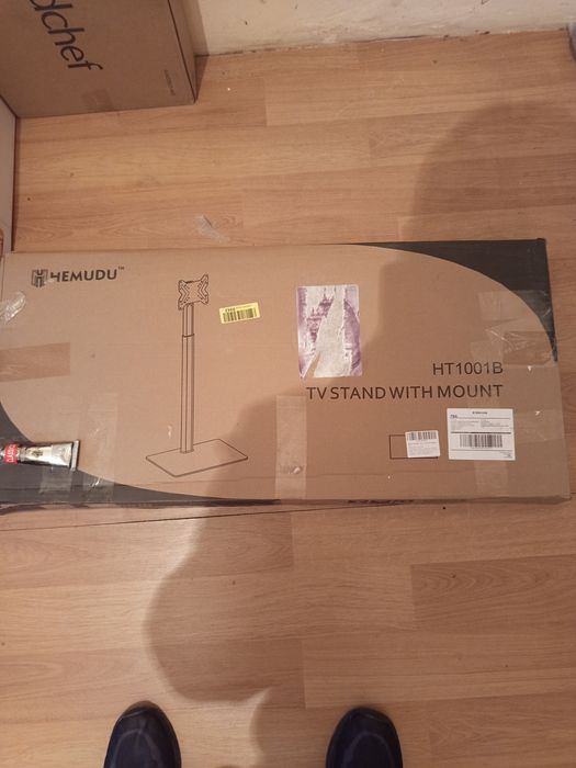 Stojak pod telewizor
