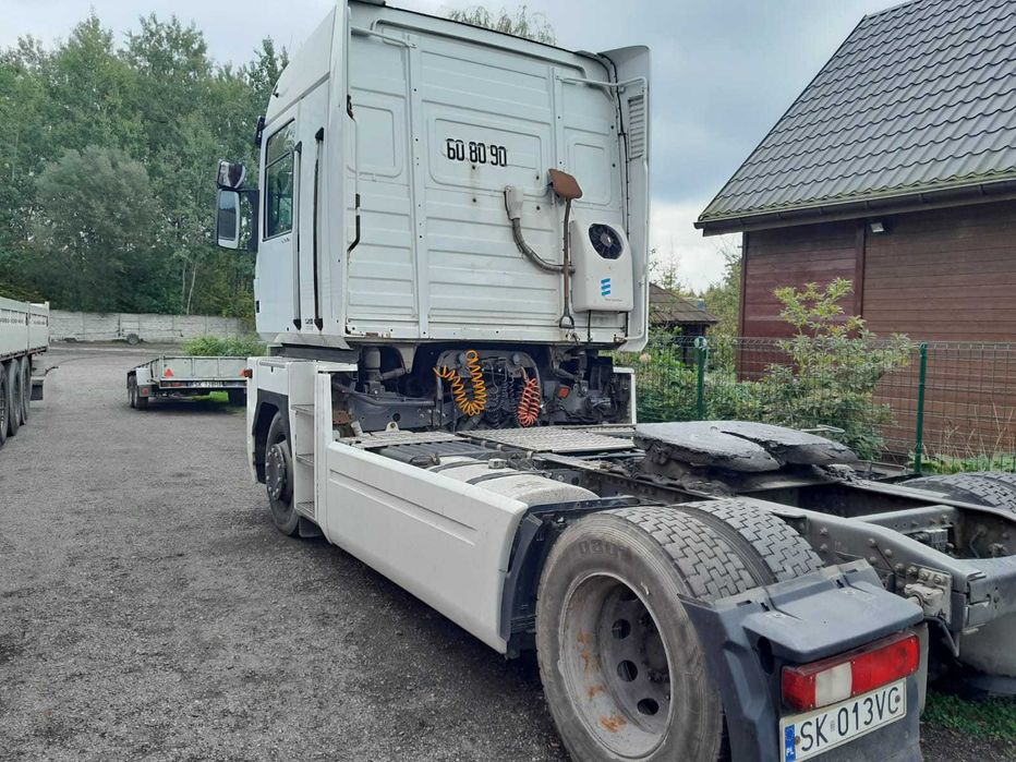 Renault Magnum 2013