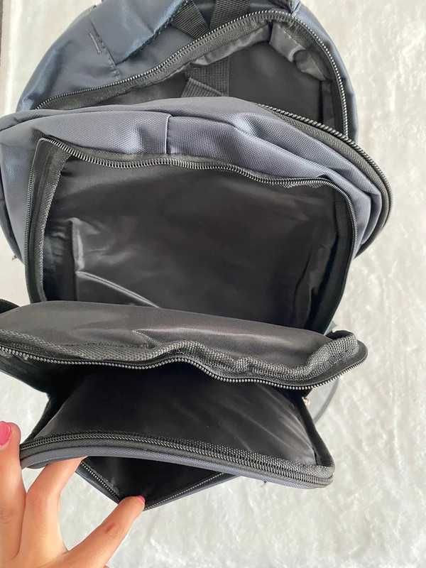 Mochila com imensas arrumações, ideal para computador