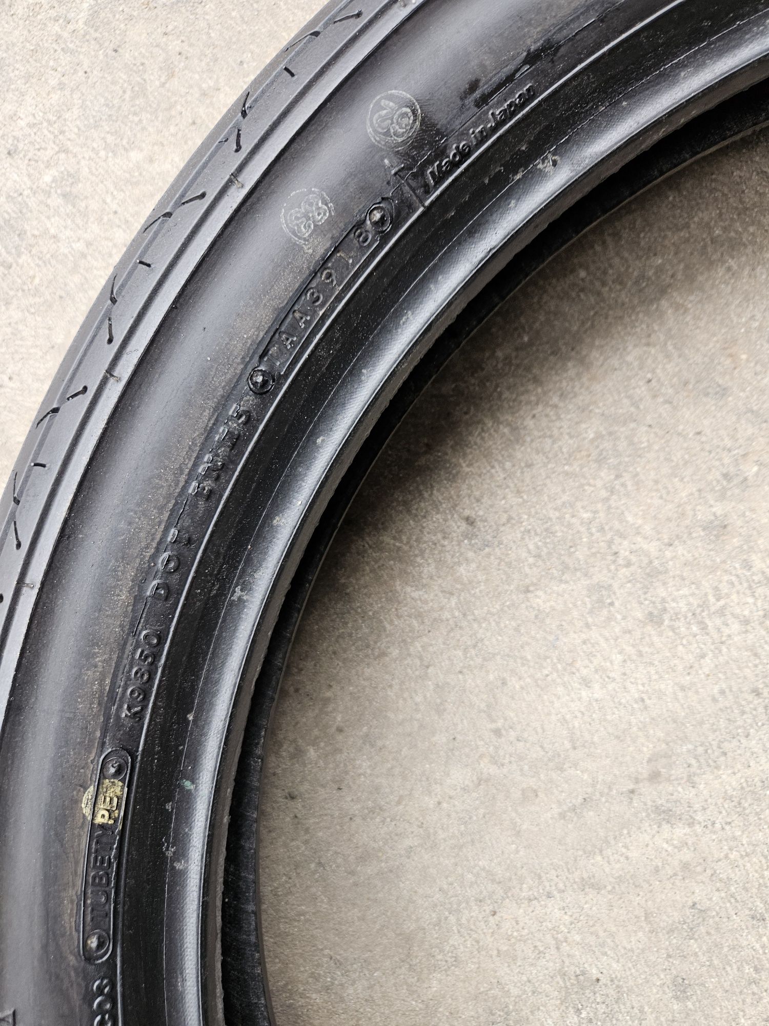 Bridgestone Accolade 100/80R19 Dot 3918 Nr 1281