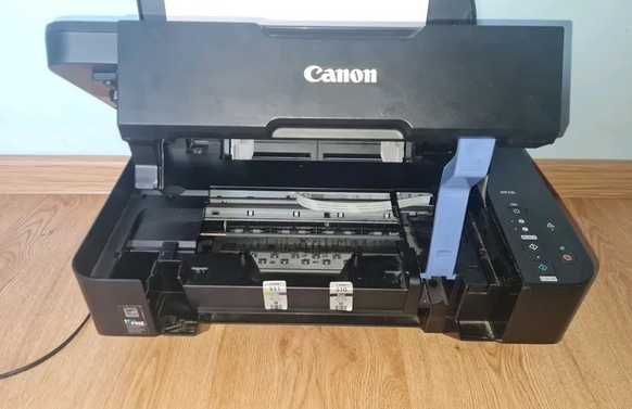 Продам МФУ Canon PIXMA MP230