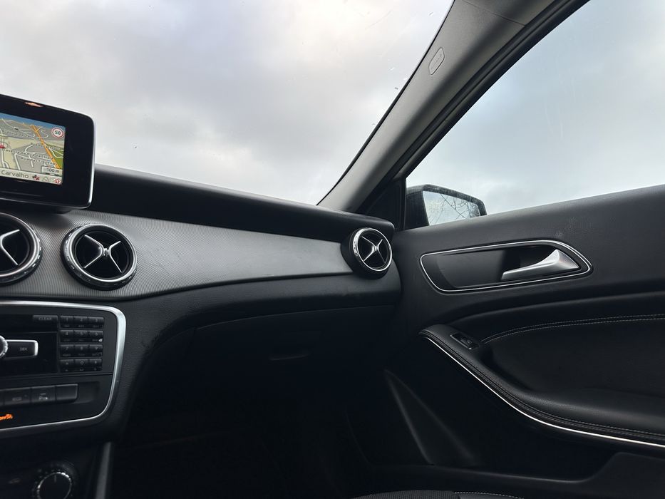 Mercedes-Benz GLA200 AMG Aceito Retoma