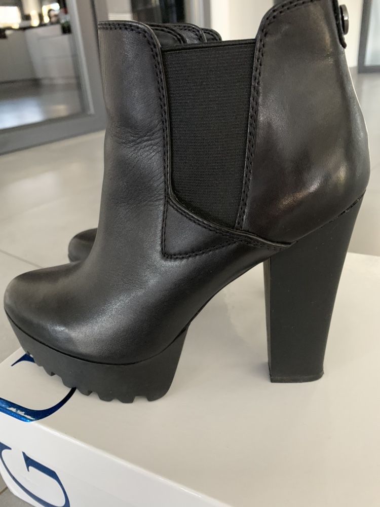 Guess czarne botki nowe 38 39