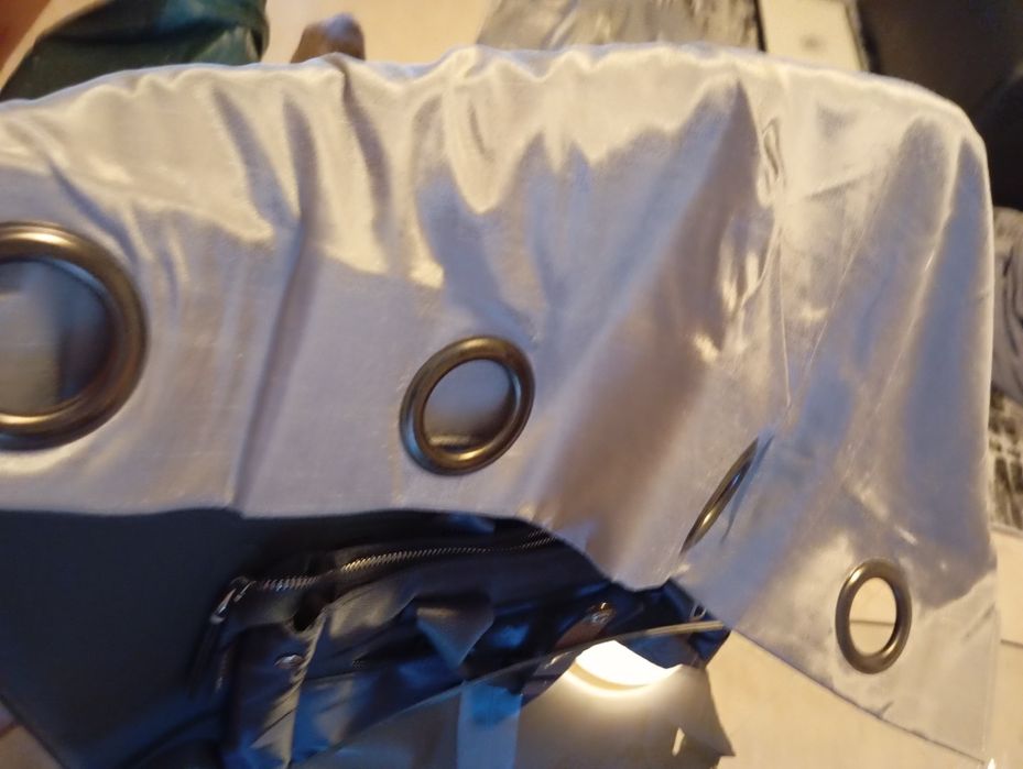 Par de cortinados prateado