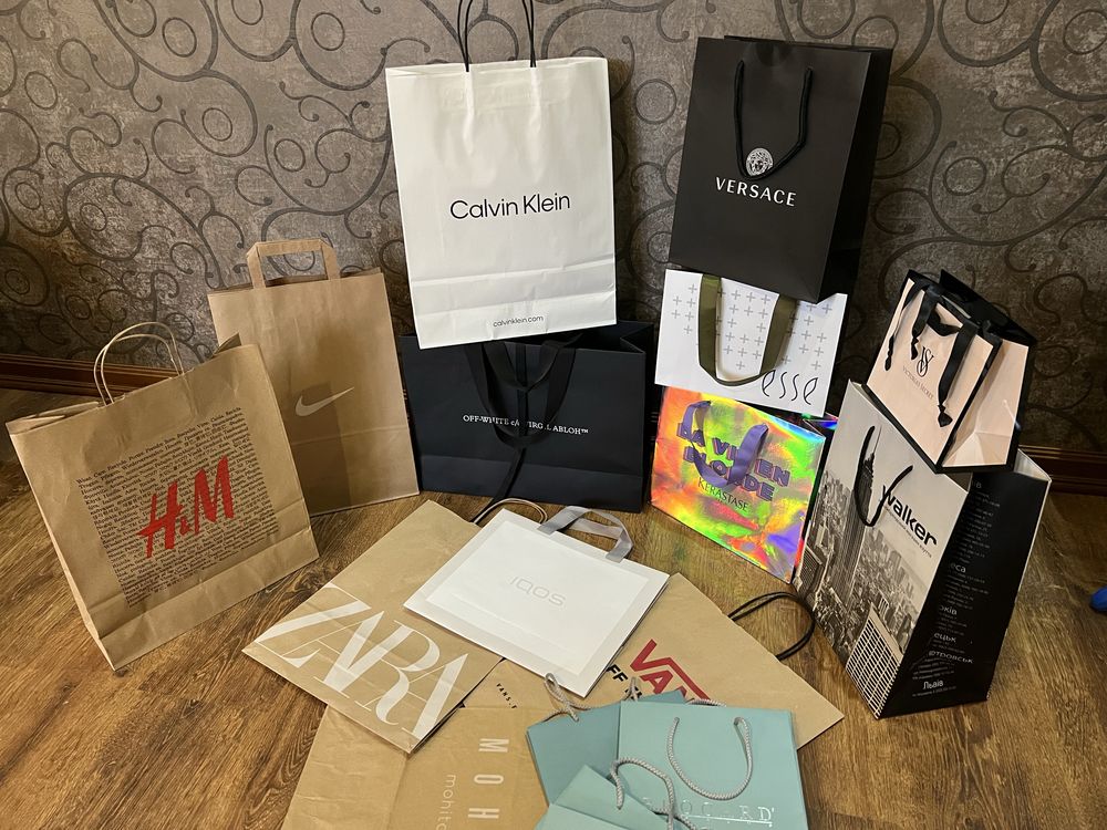 Брендовые пакеты Calvin, Kenzo, Furla, Off Wight, Victoria’s Secret
