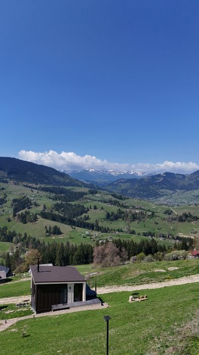 Magurka_space - будиночки на горі, житло у Верховині з видом на хребет