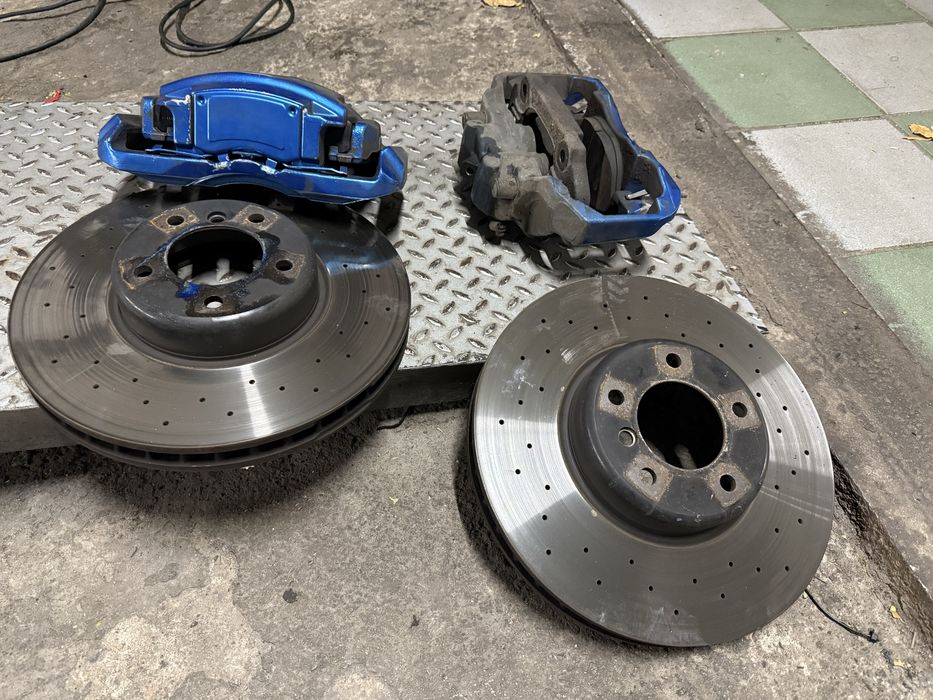 Тормоза BMW E60 (суппорта, диски)