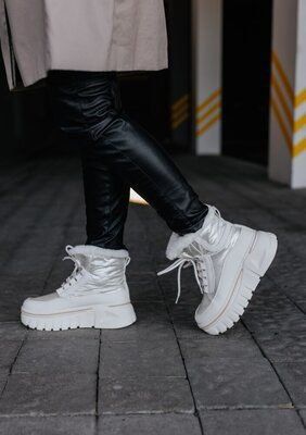 Ботинки дутики зимові 24 см