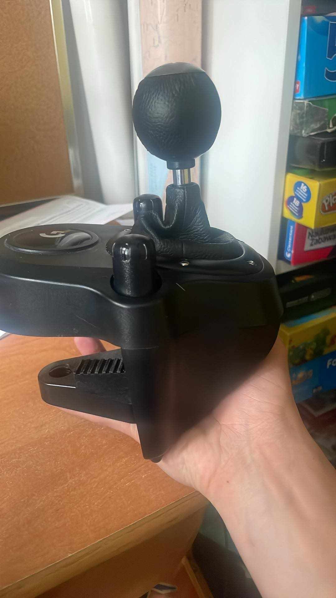 Ps4 + 2 pady + pedały, kierownica, skrzynia biegów