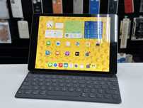 Apple ipad 9 10.2" + apple smart cover клавіатура.