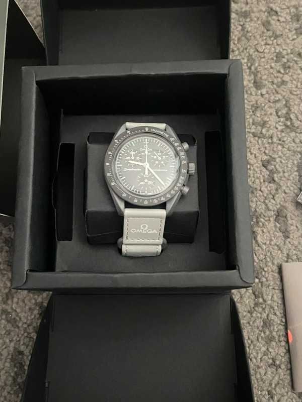 MoonSwatch SO33A100 - Omega x Swatch w Wersji Merkury