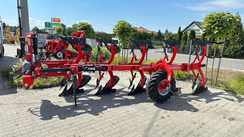 Pług obrotowy Gregoire Besson Rover 60 skiby 4 + 1 wyprzedaż rocznika