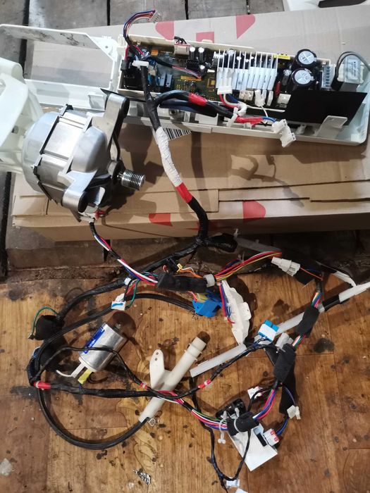 Продам модуль пральної Bosch. Samsung.