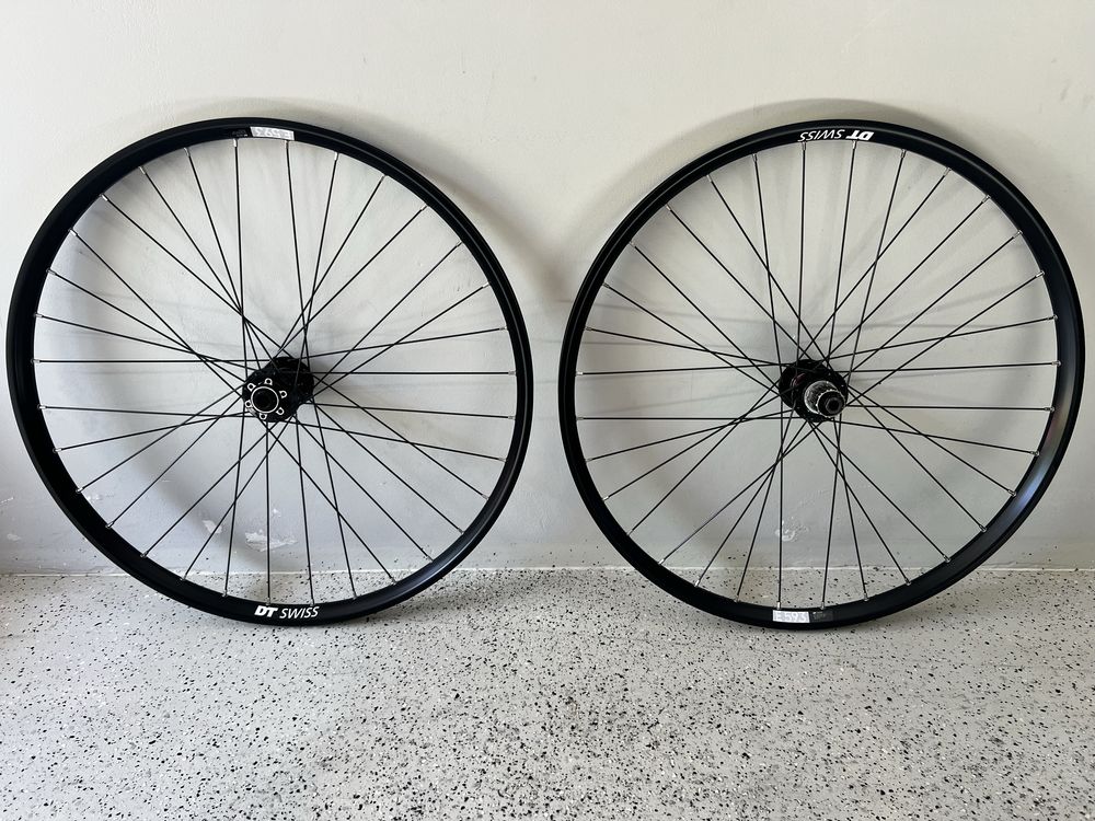 Komplet kół 29” BOOST MTB/XC/ENDURO DT Swiss Novatec Sapim