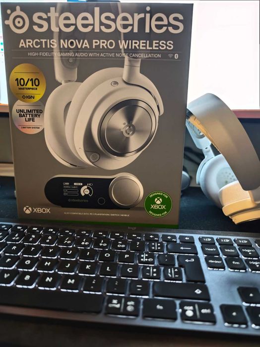 Steelseries Arctis Nova Pro Wireless Branco