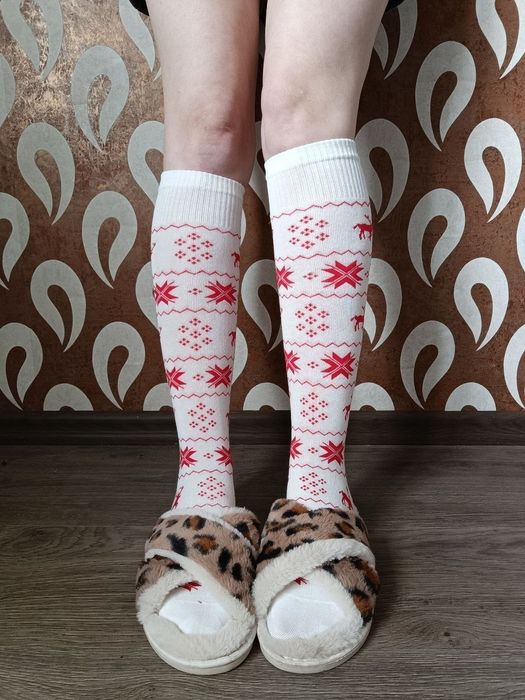 Жіночі теплі гольфи та новорічні гольфи тонкі демісезонні