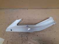06 07 Yamaha YZF R6R Osłona lewej strony osłony owiewki  Lewa owiewka pług 200-2117V-00