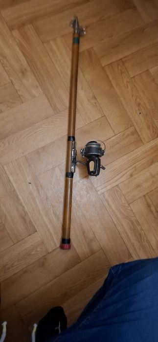 Wędka PRL z kołowrotkiem