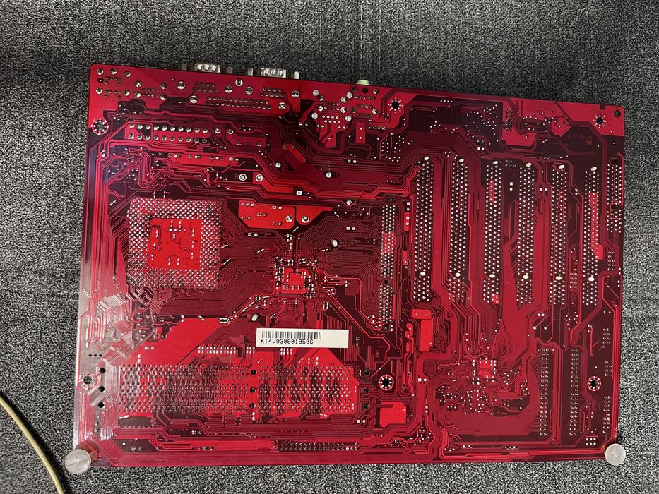 Płyta główna MSI KT4V (MS-6712) Socket A AGP 8x | retro PC