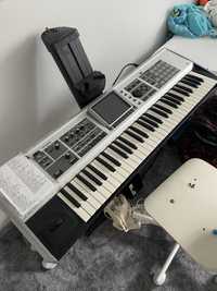 Roland fantom x6 z twardym futeralem