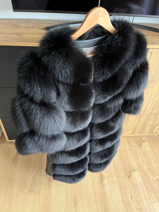 Futro z lisa czarnego
