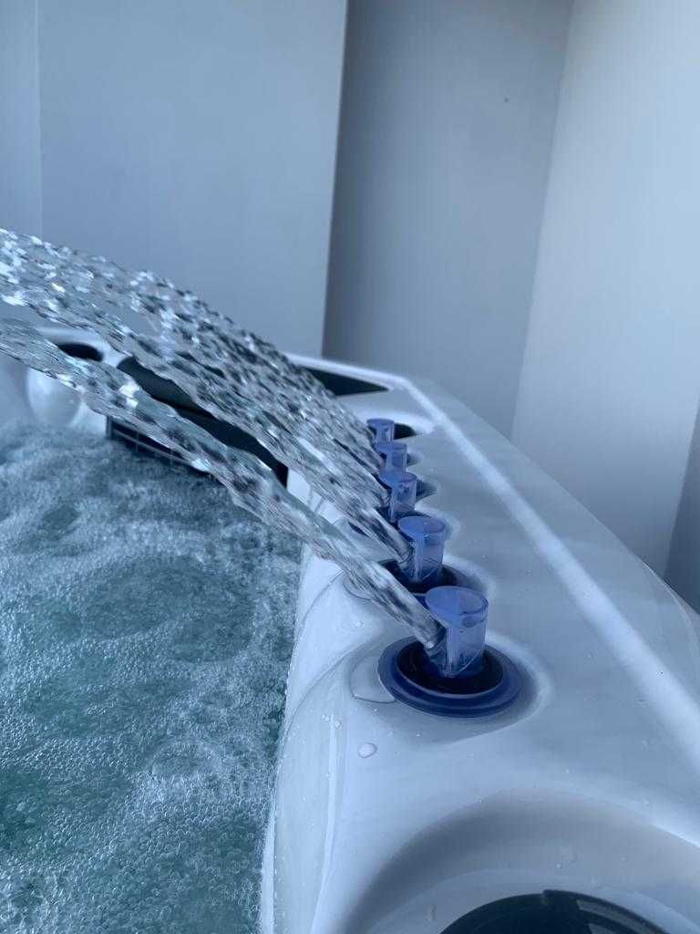 Super jacuzzi Bordeaux - tylko jedno w tej cenie