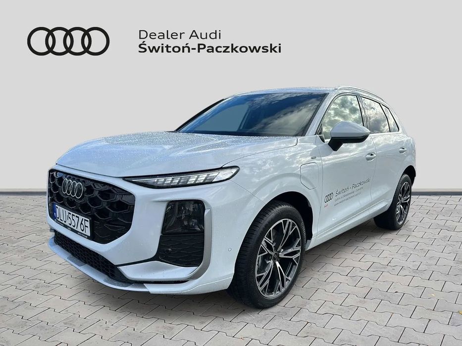Audi Q3 SUV Nowy Model e-hybrid 272KM Stronic Demo Lubin