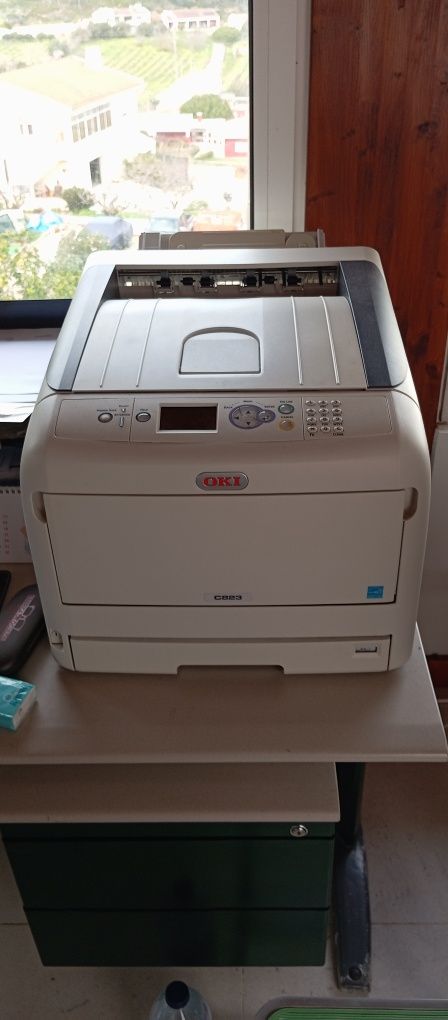 Impressora OKI C823