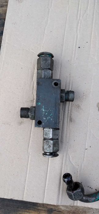 Гідроциліндри установки екскаватора ЕО 2621 ЮМЗ