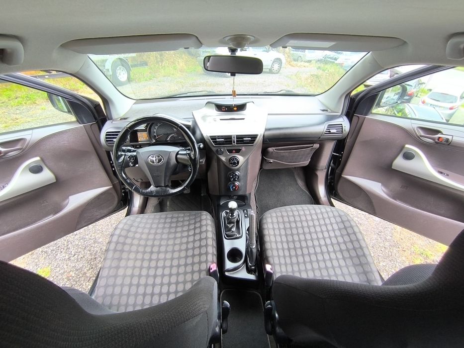 Toyota IQ 1.0i VTI 100 mil kms Nacional