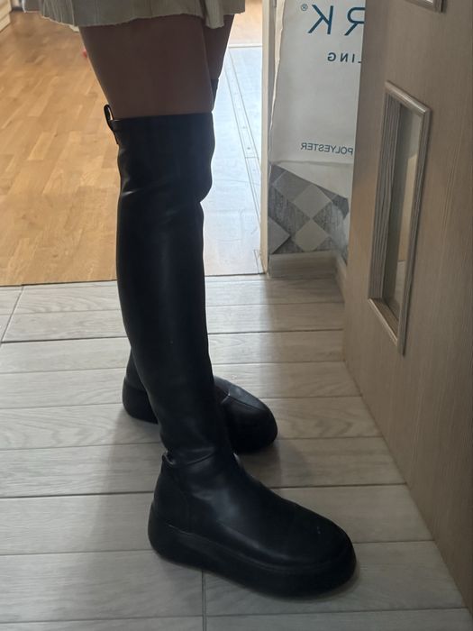 Продам Ботфорти  399 грн