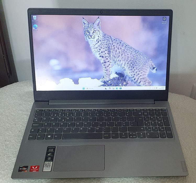 Lenovo ideapad s145 Ryzen 5 ram 12gb